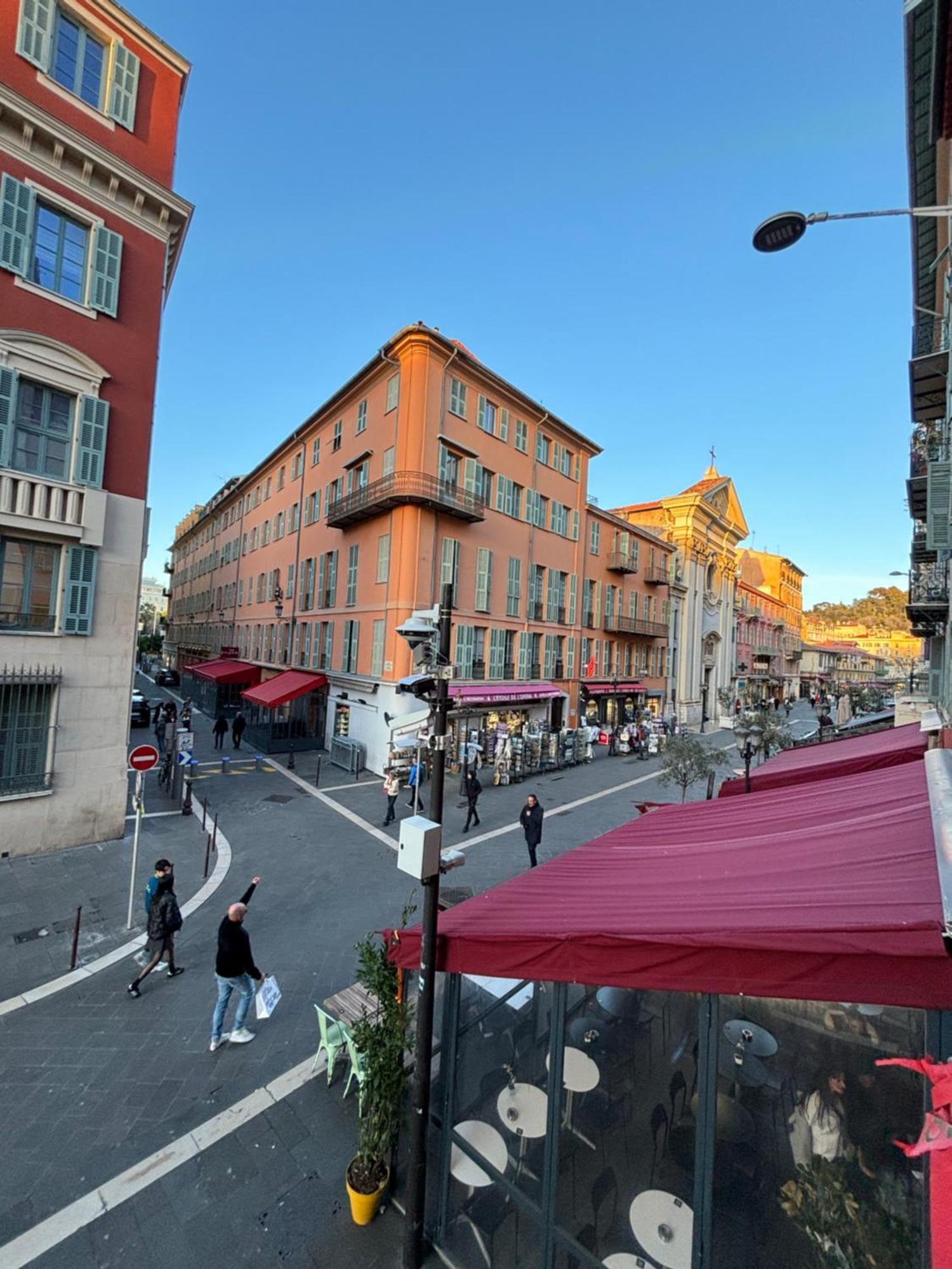 Appartement 4 Couchages Idealement Place Promenade Des Anglais / Cours Saleya Nizza Exterior foto